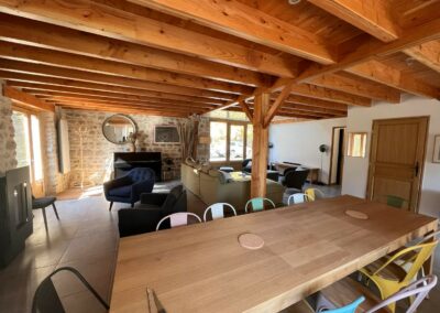 Gîte 8 personnes - Salle à manger